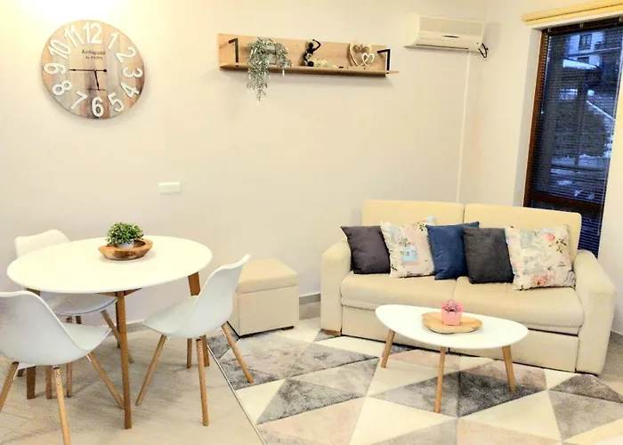Spacious Luxury Studio With Mountain View - Spa Available