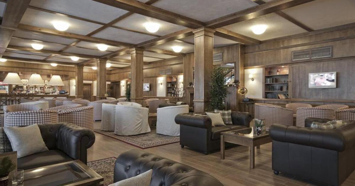 Spacious Luxury With Mountain View - Available * Bansko